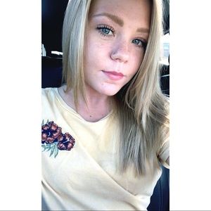 Meet your Posher, Maddie